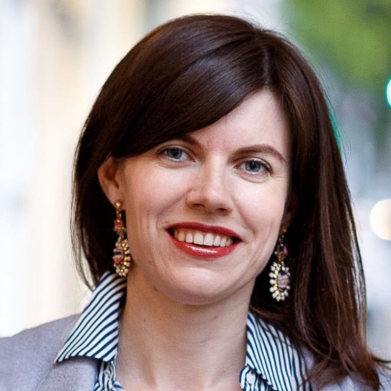 Анна Синаторова